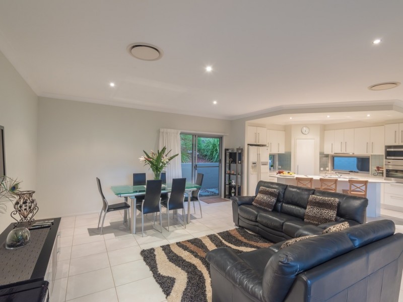 15 Dierdre Drive, Eumundi QLD 4562