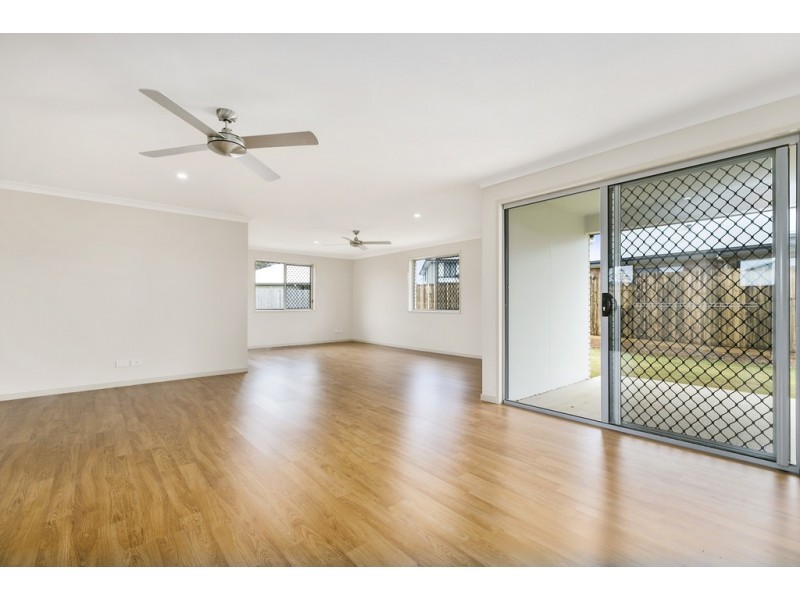 5 Luttons Court, Cooroy QLD 4563