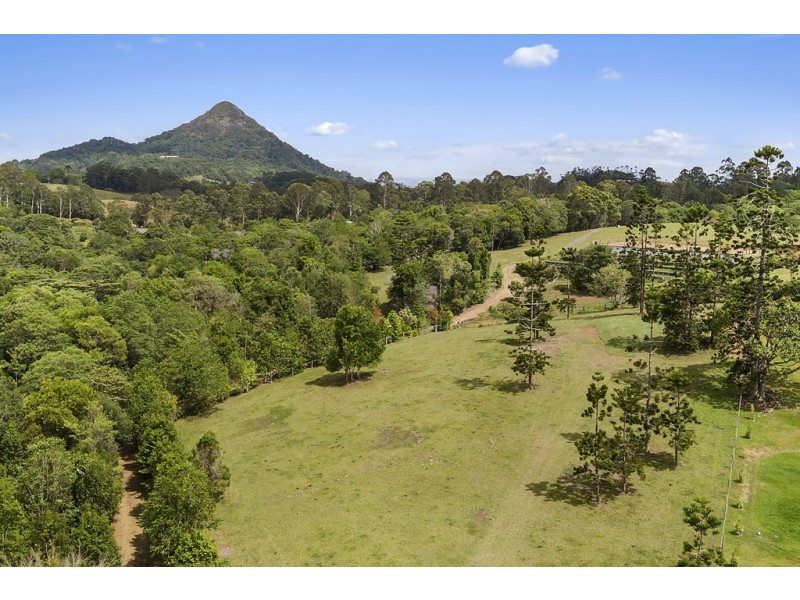 36 Mindi Rd, Eumundi QLD 4562
