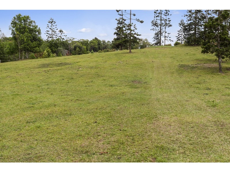 36 Mindi Rd, Eumundi QLD 4562