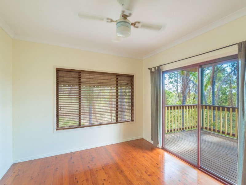 238 Coles Creek Road, Cooran QLD 4569