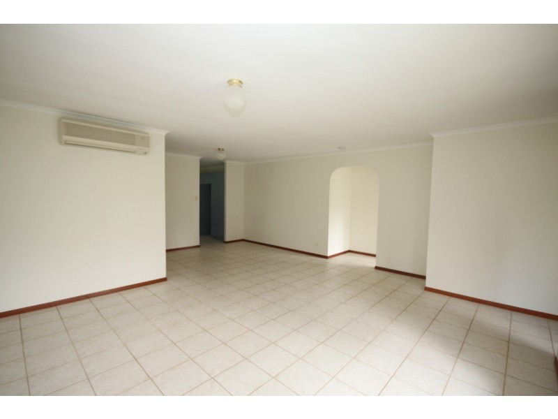 18 Koala Crescent, Lake Macdonald QLD 4563
