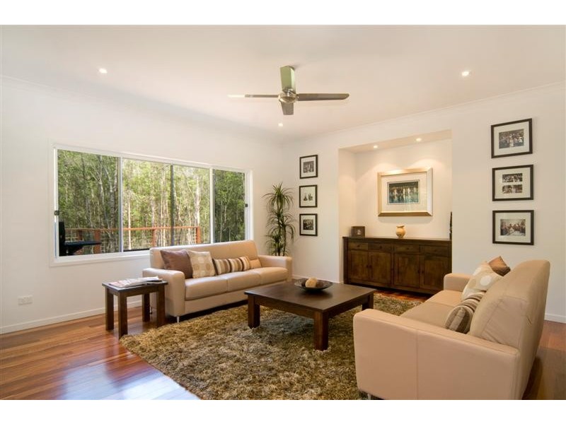 7 Crab Apple Court, Cooroy QLD 4563