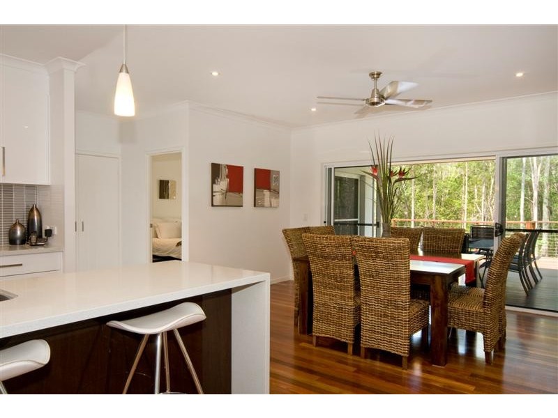 7 Crab Apple Court, Cooroy QLD 4563