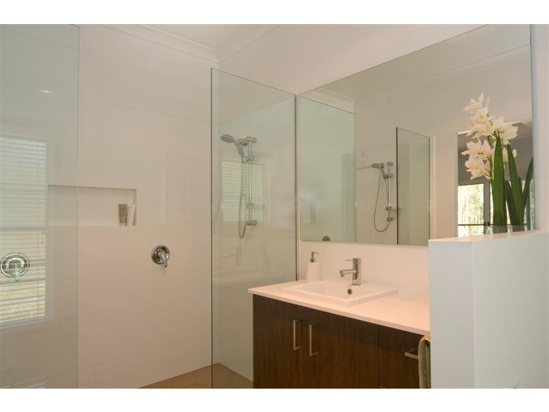 7 Crab Apple Court, Cooroy QLD 4563