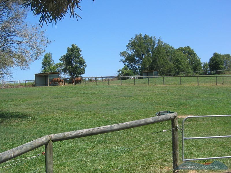 173 Ocean View Rd, Cooroy QLD 4563
