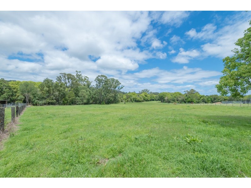 107 Skyring Creek Road, Federal QLD 4568