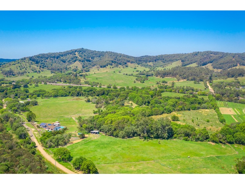 107 Skyring Creek Road, Federal QLD 4568