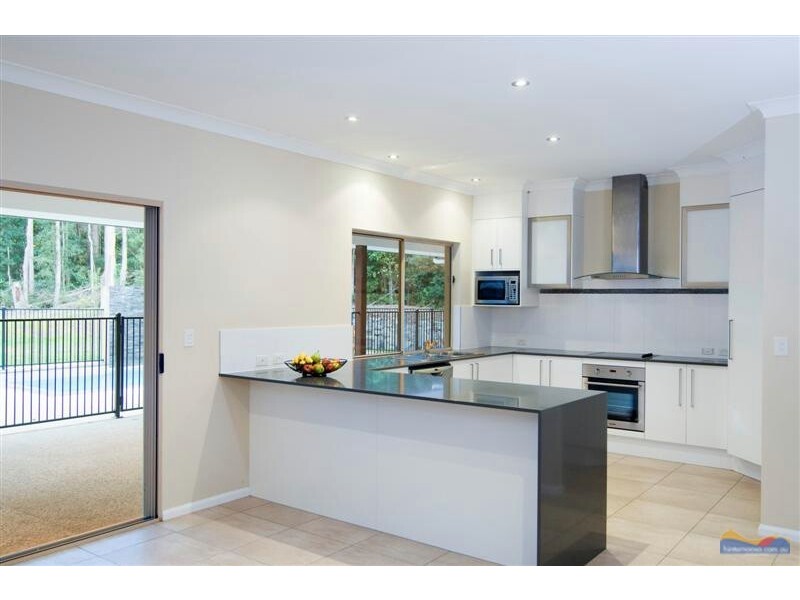 80 Stratford Park Drive, Pomona QLD 4568