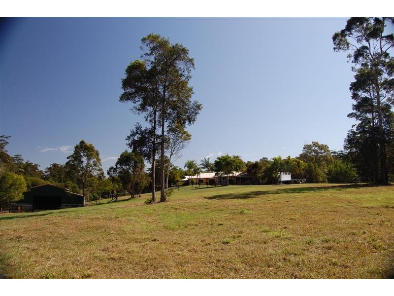 9 Wilkes Court, Tinbeerwah QLD 4563