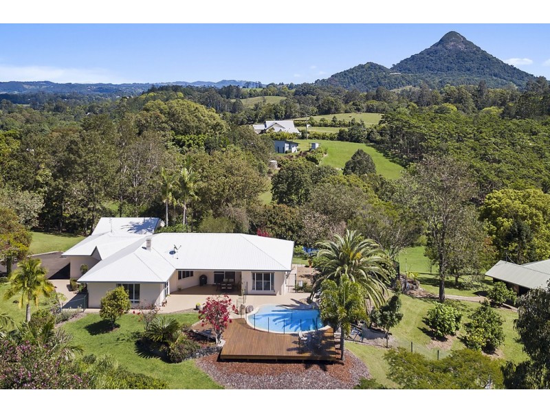 8 Mindi Road, Doonan QLD 4562