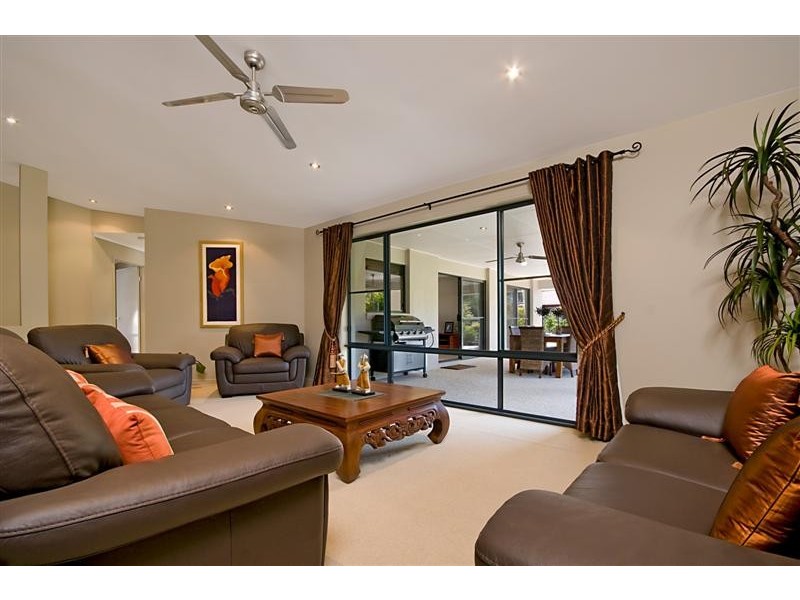 4 Bunya Lane, Cooroy QLD 4563