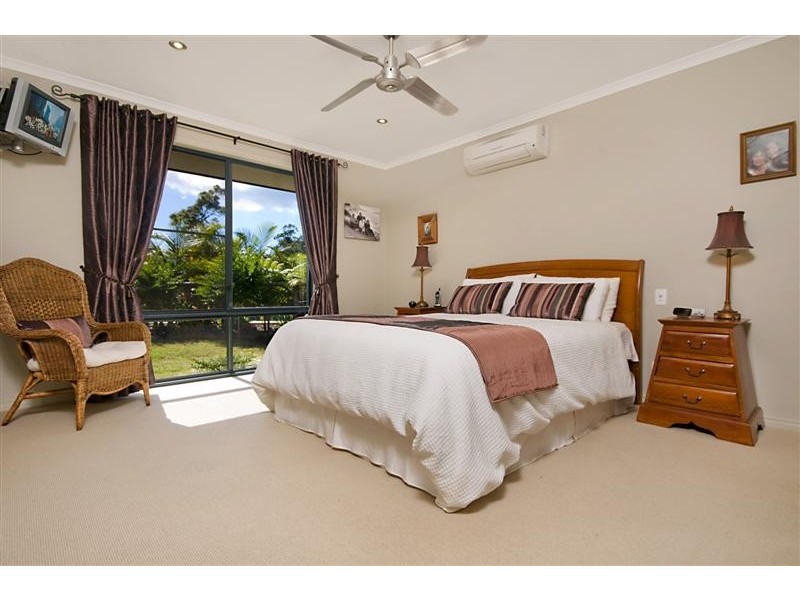 4 Bunya Lane, Cooroy QLD 4563