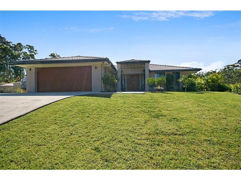 4 Bunya Lane, Cooroy QLD 4563