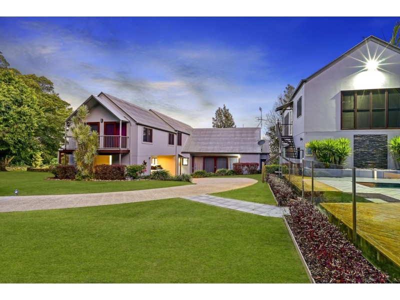 2 Smiths Road, Tinbeerwah QLD 4563