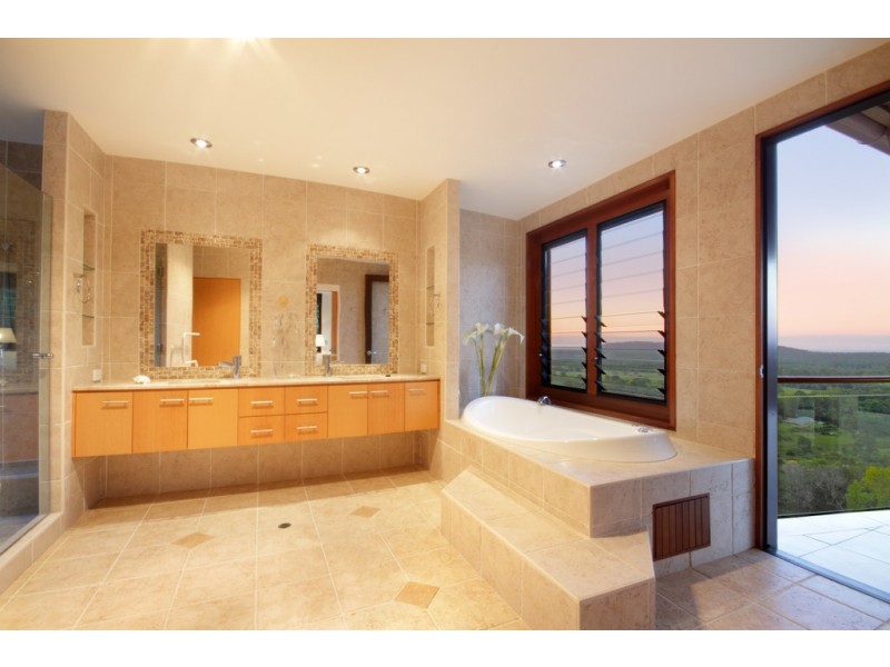 480 Cooroy Mountain Road, Cooroy Mountain QLD 4563