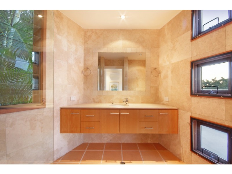 480 Cooroy Mountain Road, Cooroy Mountain QLD 4563