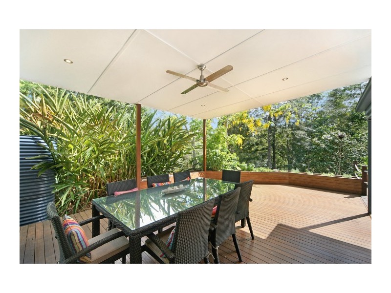 26 Smiths Road, Tinbeerwah QLD 4563