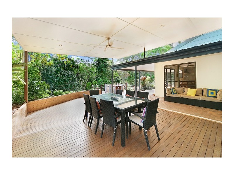 26 Smiths Road, Tinbeerwah QLD 4563