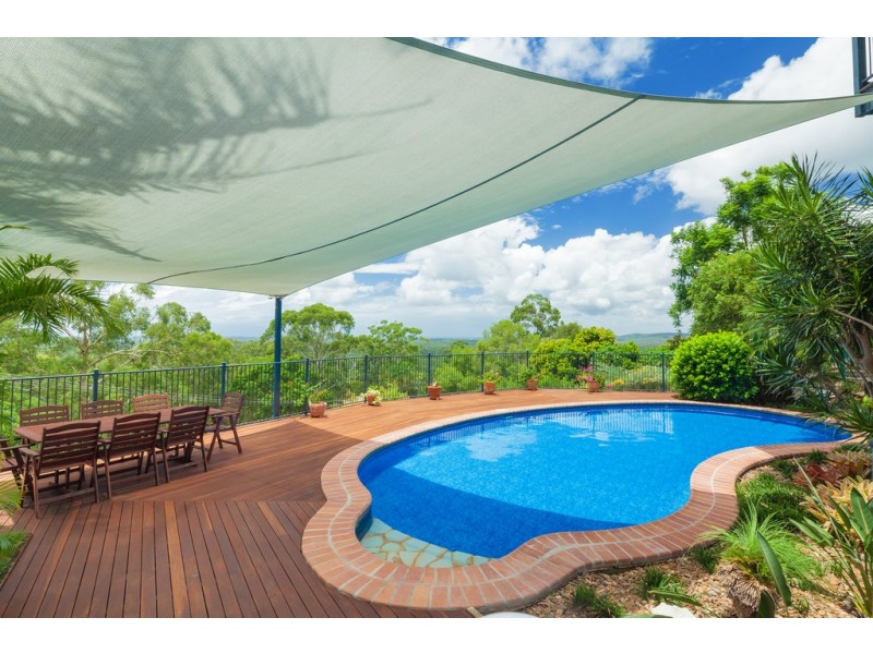 1 Hinterland Close, Tinbeerwah QLD 4563