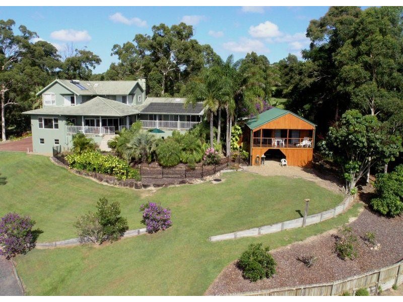 25 Pacific View Drive, Tinbeerwah QLD 4563