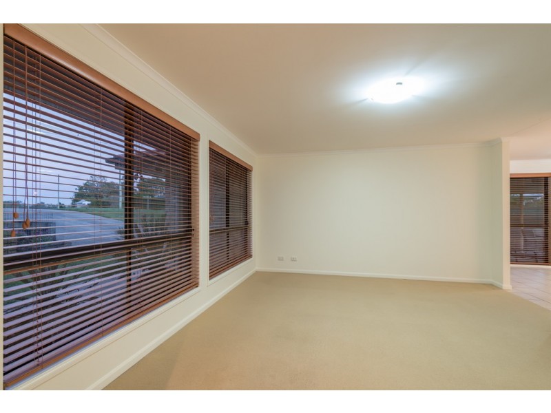 30 Pearsons Road, Cooroy QLD 4563