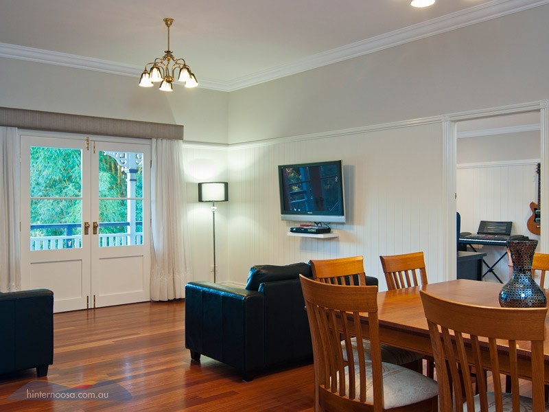 10 Ward Street, Eumundi QLD 4562