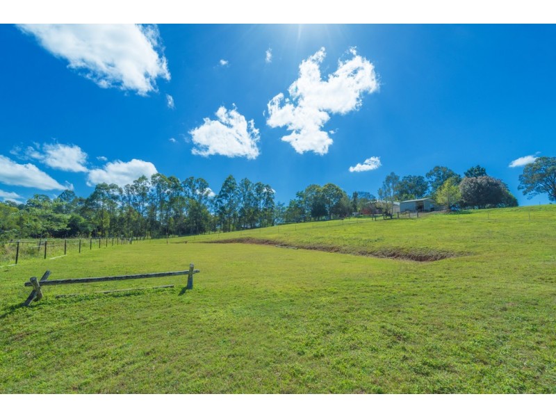191 Lone Hand Road, Eumundi QLD 4562