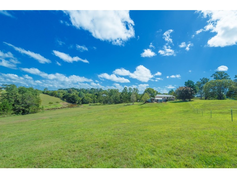 191 Lone Hand Road, Eumundi QLD 4562