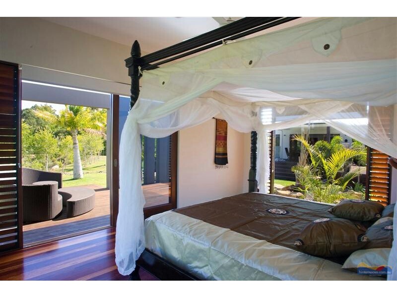 111 Lone Hand Road, Eumundi QLD 4562