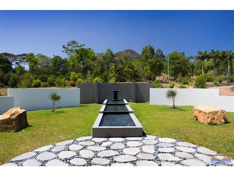 111 Lone Hand Road, Eumundi QLD 4562