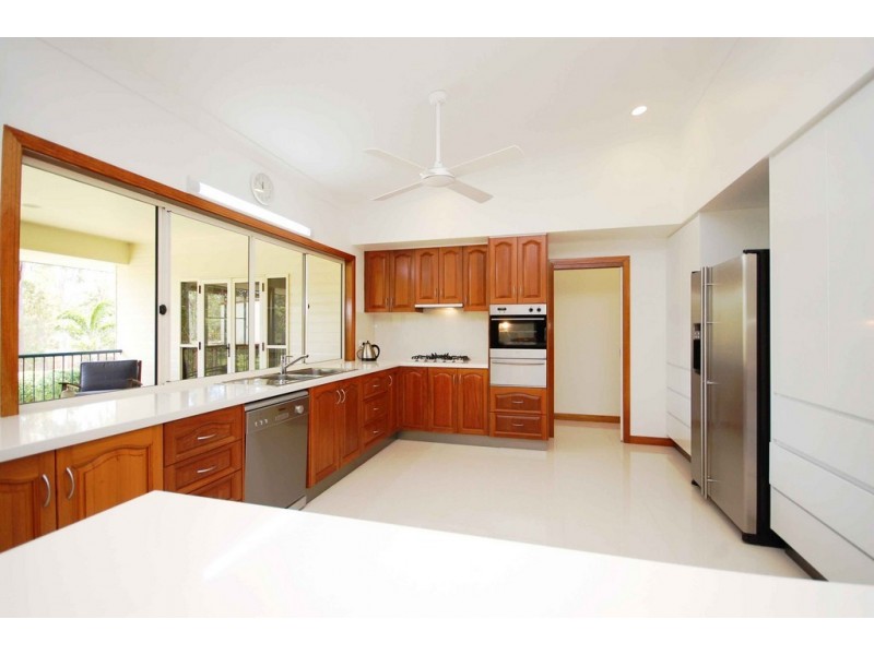 6 Wilkes Court, Tinbeerwah QLD 4563