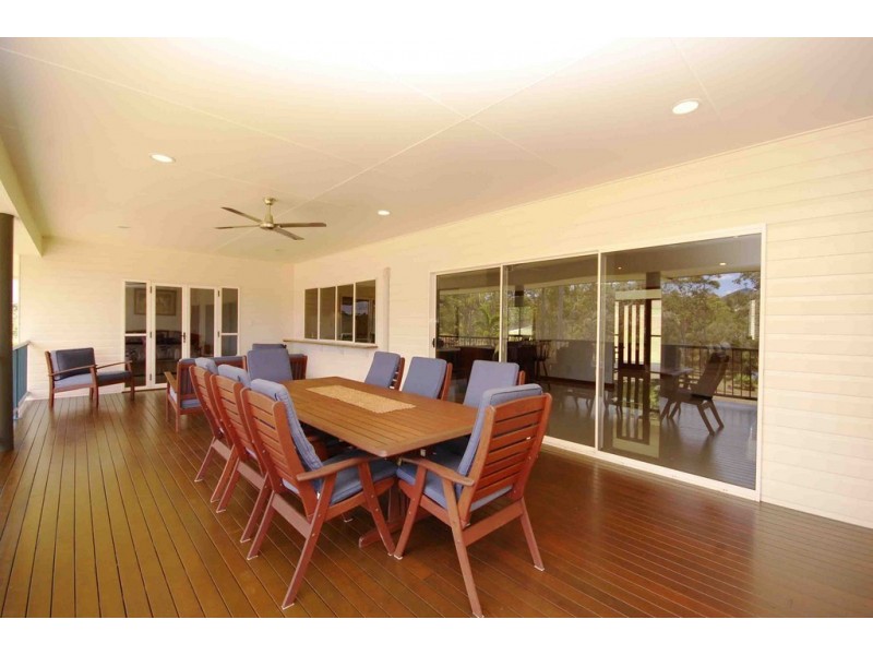 6 Wilkes Court, Tinbeerwah QLD 4563