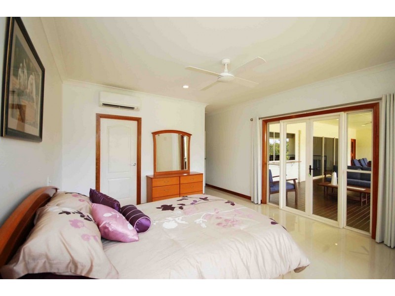 6 Wilkes Court, Tinbeerwah QLD 4563