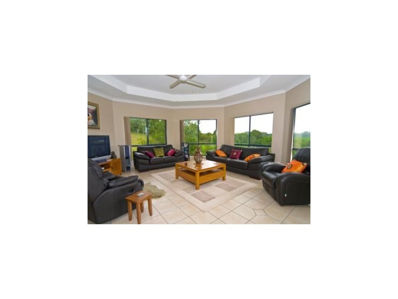 7 Akuna Lane, Cooran QLD 4569