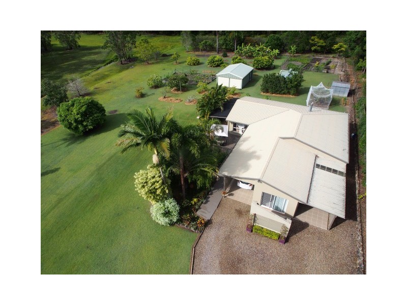 5 Kingsgate Drive, Tinbeerwah QLD 4563