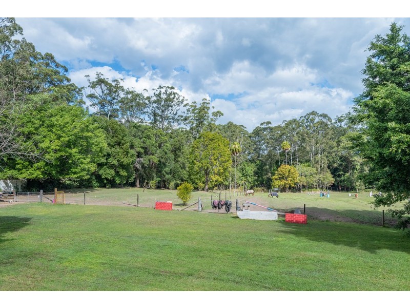 585 Cooroy Noosa Road, Tinbeerwah QLD 4563
