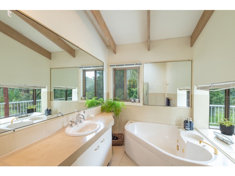 585 Cooroy Noosa Road, Tinbeerwah QLD 4563
