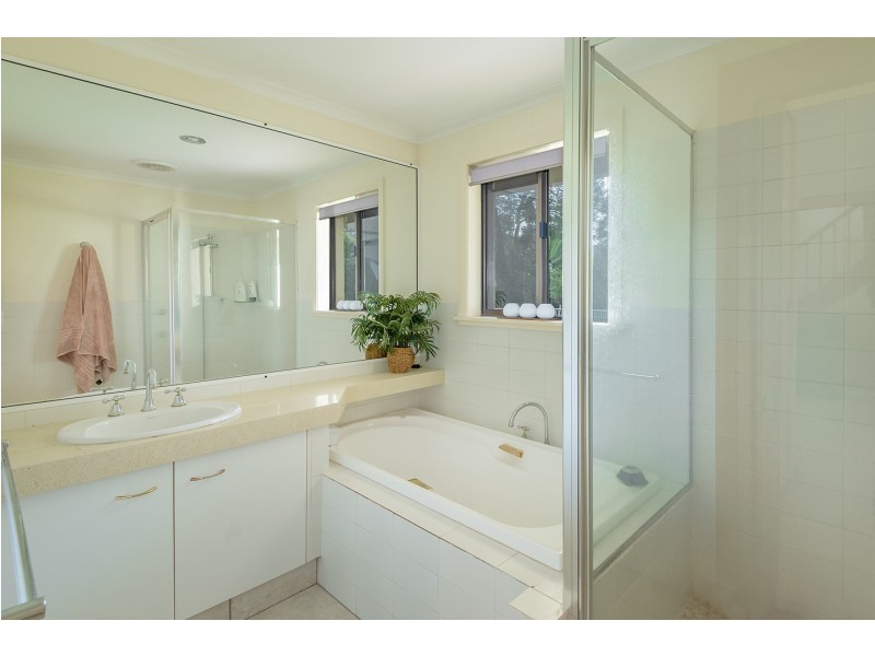 585 Cooroy Noosa Road, Tinbeerwah QLD 4563