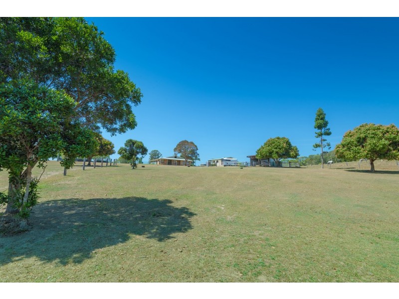 100 Ferrells Road, Cooroy QLD 4563