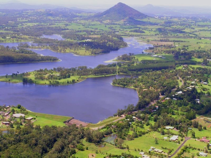 332 Lake Macdonald Drive, Lake Macdonald QLD 4563