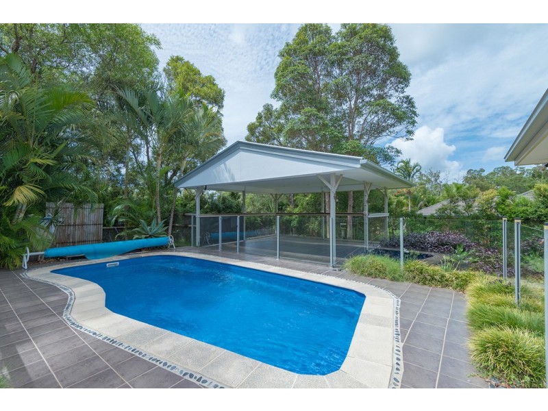 6 Crab Apple Court, Black Mountain QLD 4563