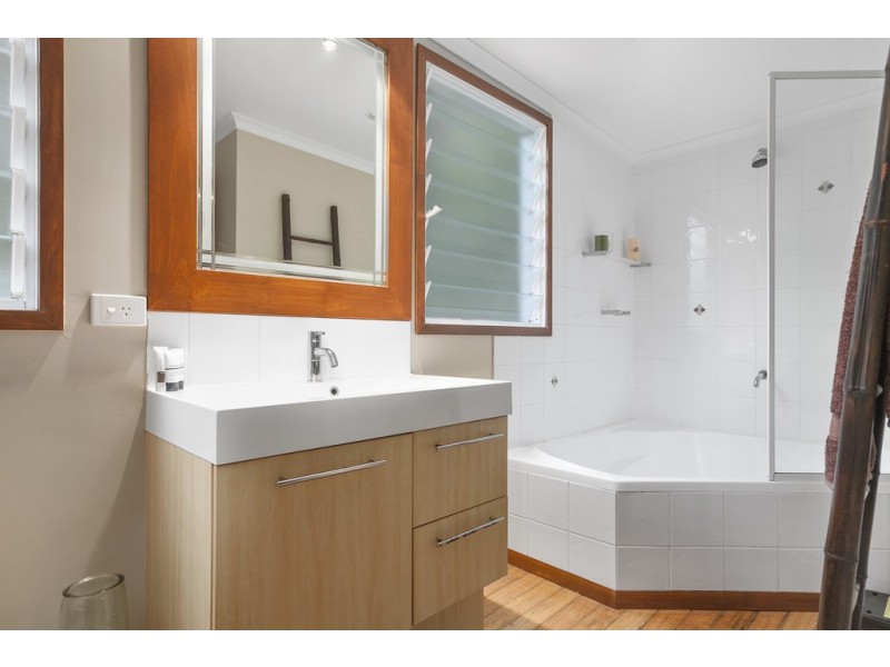 52 -56 Gumboil Road, Tinbeerwah QLD 4563