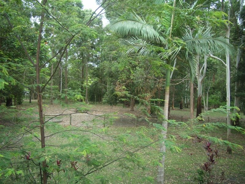 8 Brookland Road, Tinbeerwah QLD 4563