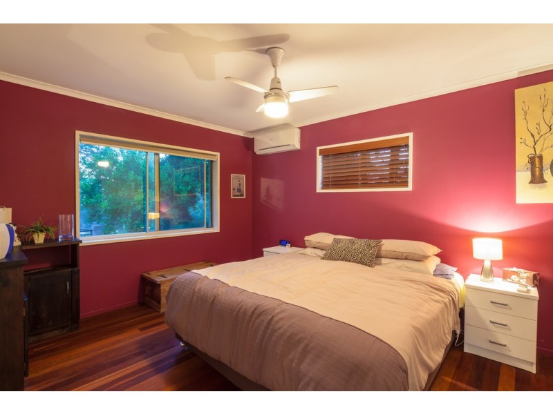 73 Cooroy Mountain Road, Lake Macdonald QLD 4563