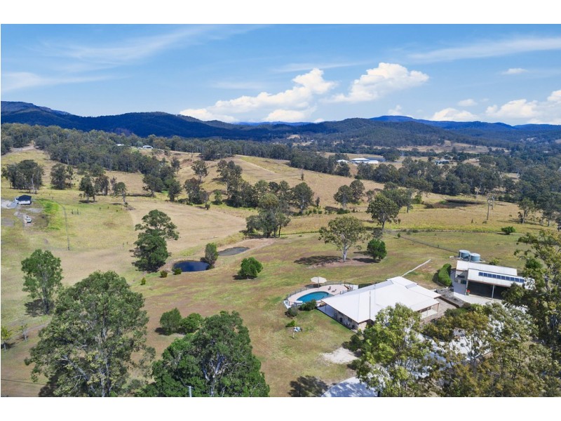 8 Cedar Creek Road, Belli Park QLD 4562