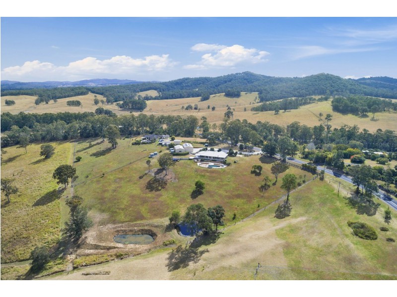 8 Cedar Creek Road, Belli Park QLD 4562