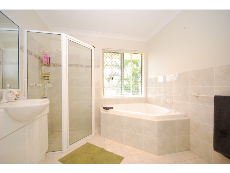 2 Grange Road, Tinbeerwah QLD 4563