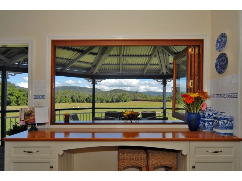 Eumundi QLD 4562