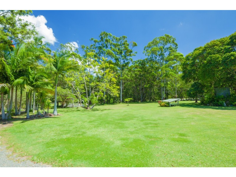499 Sunrise Road, Tinbeerwah QLD 4563
